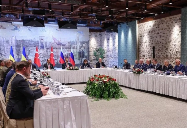 В Стамбуле начались переговоры России и Украины