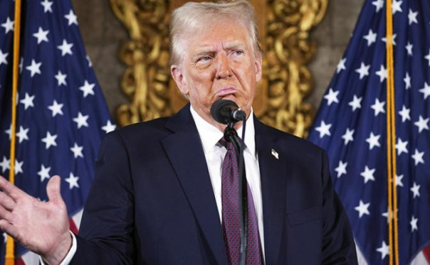 Середина лета (диван)