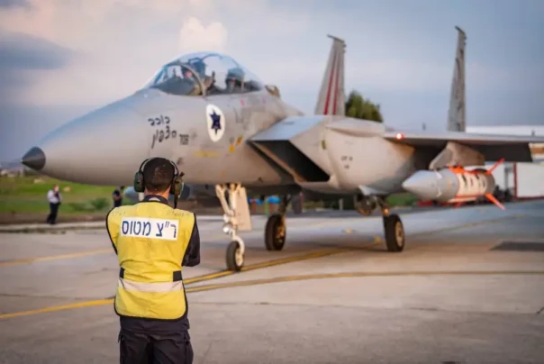 Израиль готовится к удару по ядерным объектам Ирана, США предупреждены