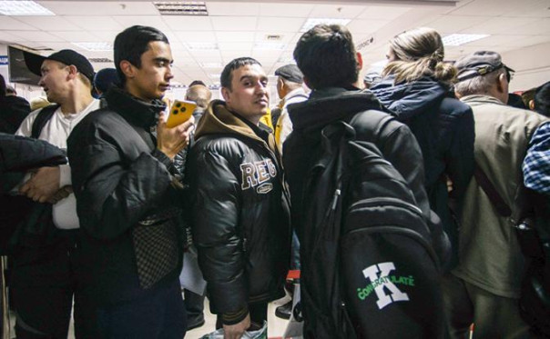 Обуздать мигрантский беспредел — сотая попытка