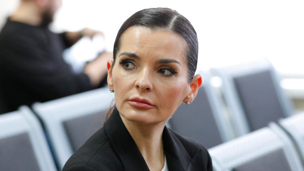 Суд продлил домашний арест главе Гагаузии Евгении Гуцул