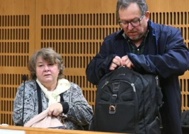 В Праге учительницу уволили с работы и осудили за правду о событиях на Украине