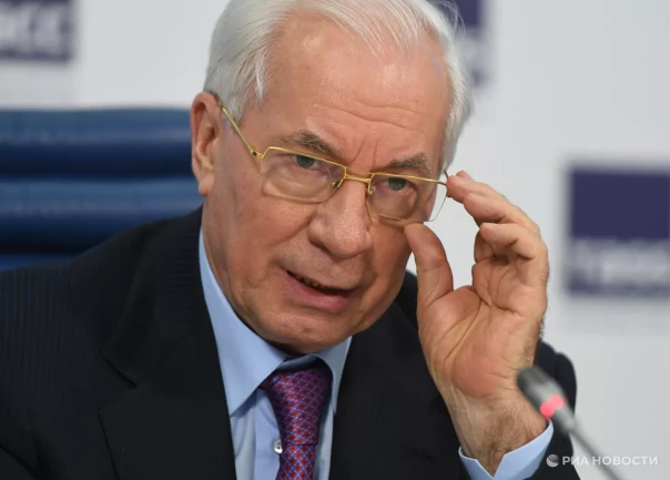 Экс-премьера Украины Азарова избрали академиком РАН