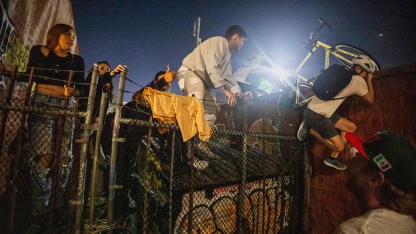 Массовые ограбления начались в ходе протестов в Лос-Анджелесе