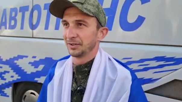 "Хочу забыть прошлое": вернувшиеся из плена бойцы ВС РФ поделились эмоциями