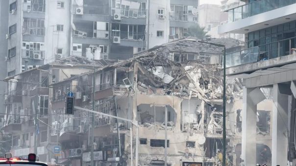 Израиль подвергся самым разрушительным ударам за 75 лет