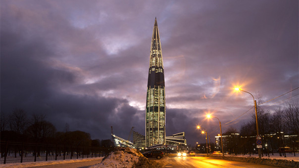 Вместо русского "Старлинка" - небоскрёбы "Газпрома". Не стыдно?