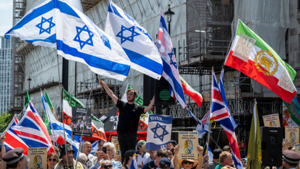 В Лондоне прошла массовая акция против участия Великобритании в войне с Ираном