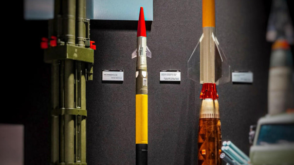 Ростех начал поставки новейших мини-ракет для "Панцирей"