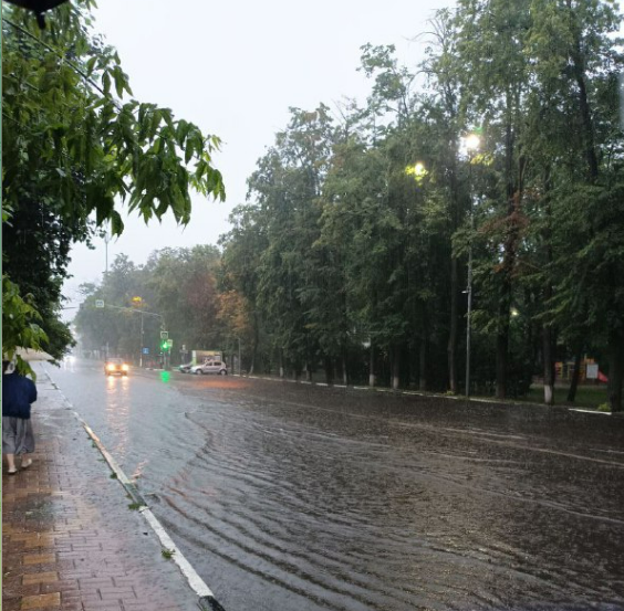 Московский регион заливает