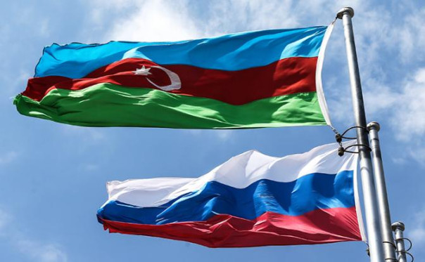 За Алиевым стоит «третья сила», Азербайджан активно украинизируется