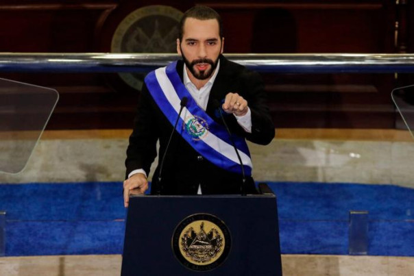 Сальвадор и борьба против пятой колонны