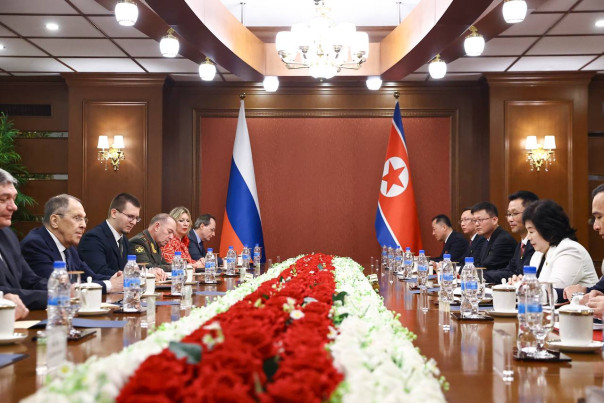 Лавров: Москва предостерегает США от создания угроз безопасности России и КНДР