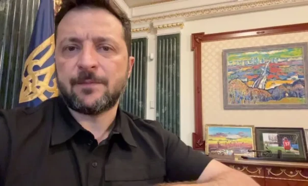 «Без устранения»: оппоненты Зеленского предложили превратить его в «свадебного генерала», лишив основных полномочий