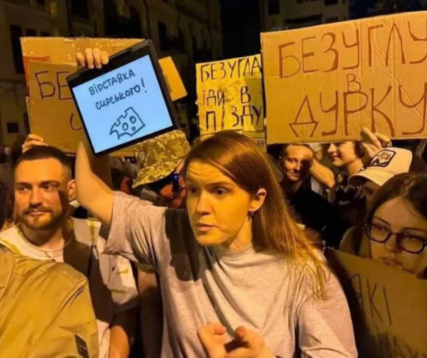 Безуглая призналась в аутизме: депутат Рады с синдромом Аспергера имела доступ к гостайне