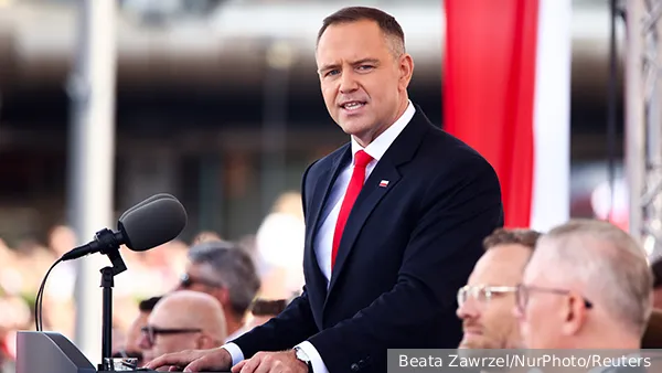 Кто и зачем испачкал парадный образ нового президента Польши