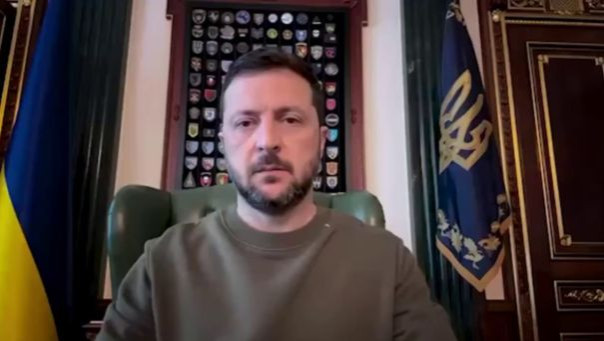 Никто от этого не отступит и не сможет. Украинцы не отдадут свою землю, — утренняя истерика у Зеленского