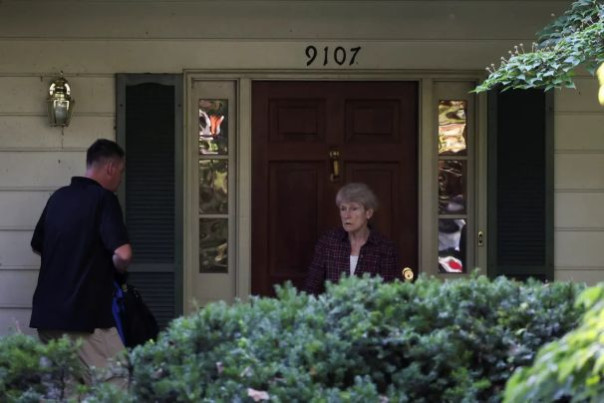 Ястребам устроили маски-шоу