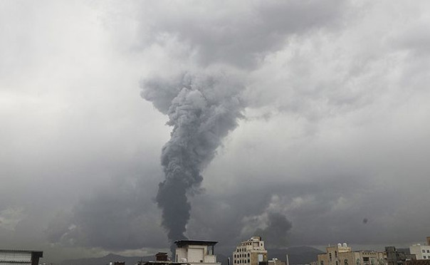 Израильские истребители ударили по столице Йемена, но лидеров хуситов там уже не было