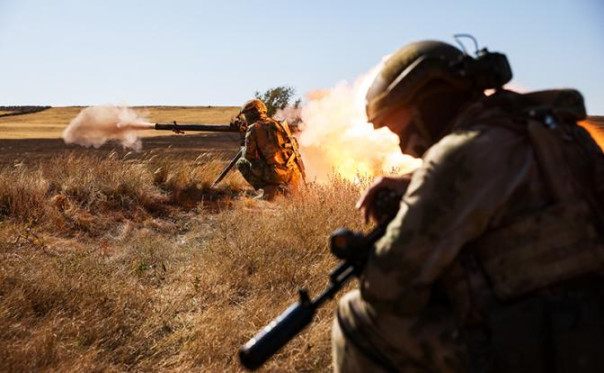 Штурм Покровска. Зачем Белоусов приезжал к Солодчуку