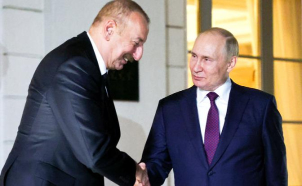 «Всё возможно»: Путин и Алиев летят в Китай, где могут посмотреть в глаза друг другу