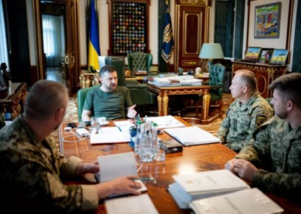 Зеленский анонсировал новые удары по РФ