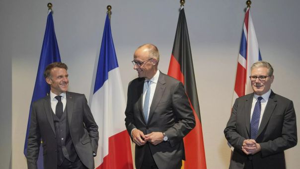 Макрон, Стармер, Мерц и Рютте прокукарекали то, что им положено кукарекать