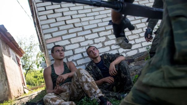 Экс-солдаты ВСУ взяли в плен шестерых украинских военных