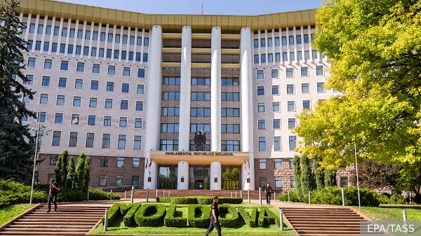 Выборы в Молдавии привели Санду в бешенство