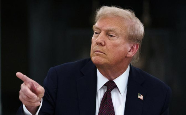 Лаконичный Трамп: «Будут санкции против в России? Да. Будет разговор с Путиным? Очень скоро»