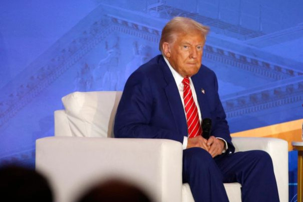 В США обратились с призывом к Трампу перед встречей с Зеленским