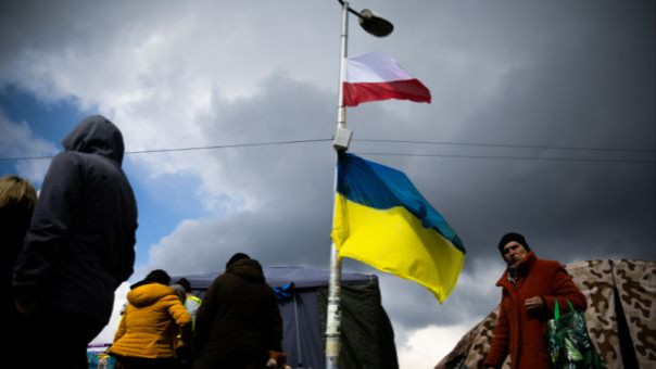 42% поляков считают, что Украина должна отказаться от территорий ради мира и гарантий безопасности