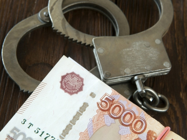 Конец «кормления»: СВО заставила государство отбирать у чиновников наворованное