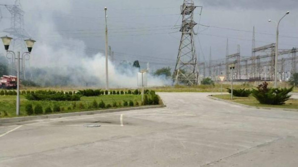Взорвать ситуацию. Что общего между обстрелами ЗАЭС и дронами в небе над Европой?