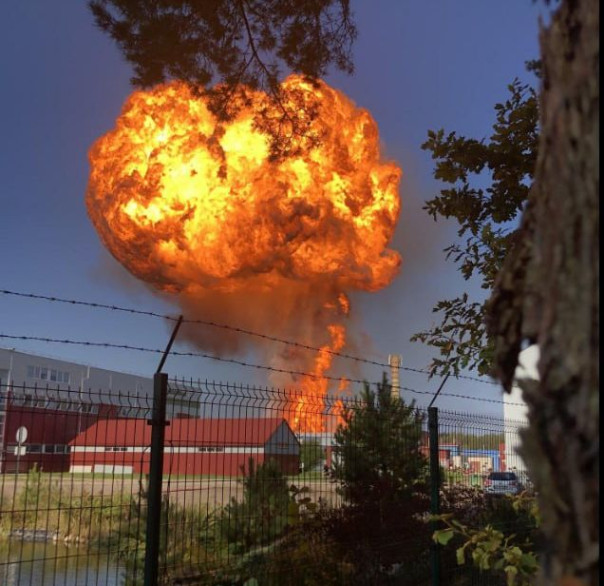 Мощнейшие взрывы в Вильнюсе