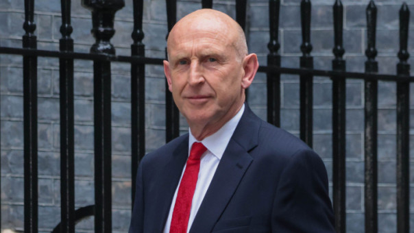 Министр обороны Великобритании обратился к Владимиру Путину