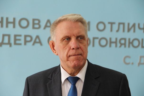 Герой мема и экс-мэр Назарово задержан за ₽3,5 млн взятки за «заточенные» тендеры