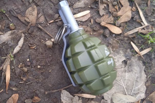 В Киеве мужчина «рассчитался» гранатой в магазине