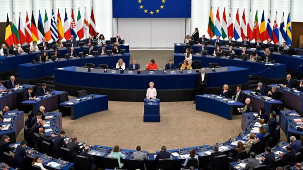 Евросоюз снова стреляет себе в ногу