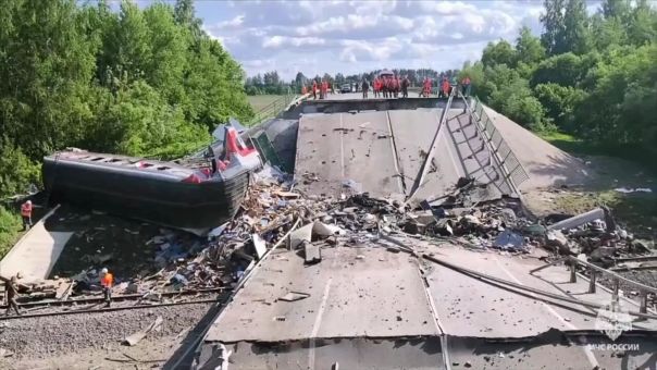 Задержанная в Брянской области ДРГ оказалась причастна к подрыву моста, упавшего на поезд