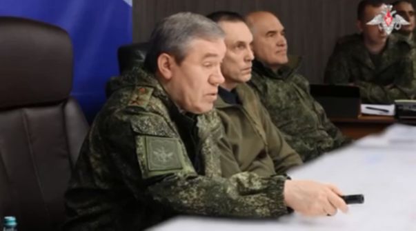 Герасимов отметил успехи российских военных в освобождении ДНР