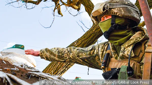 Комбриг ВСУ Дзерин пил шампанское во Львове во время гибели своих солдат в «мясных штурмах»