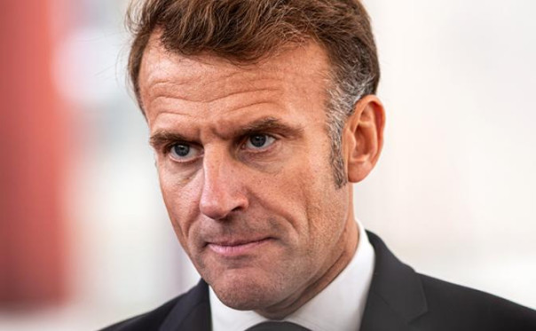 "Тревожный прецедент": Макрон завтра передаст Зеленскому новое смертоносное оружие