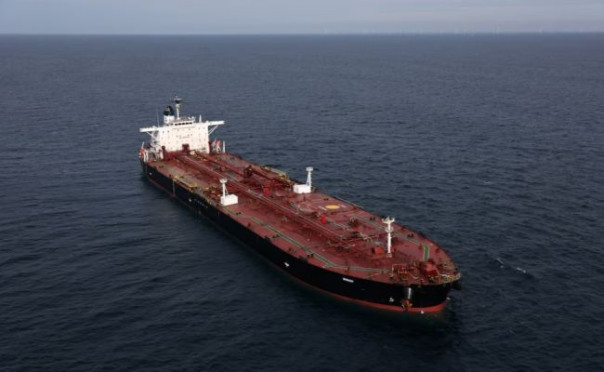 Евросоюз ввел санкции против "теневого флота" России