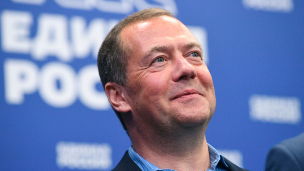 Медведев сыронизировал над вопросом Трампа, что Киев сделает с Tomahawk