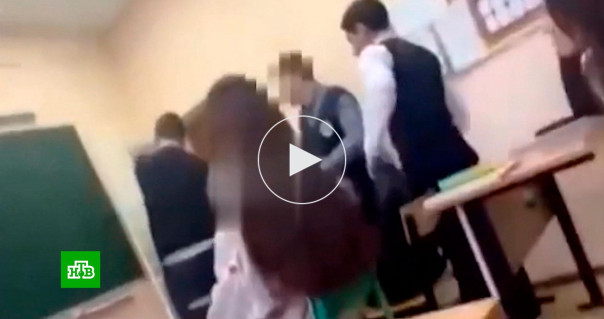 Педагоги по всей стране обсуждают, как бороться с хамством учеников