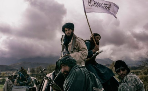 Саудовская Аравия бросила Пакистан в конфликте с талибами. А кто разжигает войну?