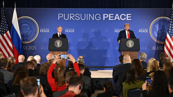 Окно в реальность для Трампа