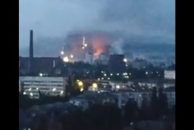 В Сети появилось видео удара ВС России по Дарницкой ТЭЦ в Киеве с эффектом салюта