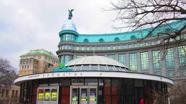 Киевское метро погрузилось во тьму